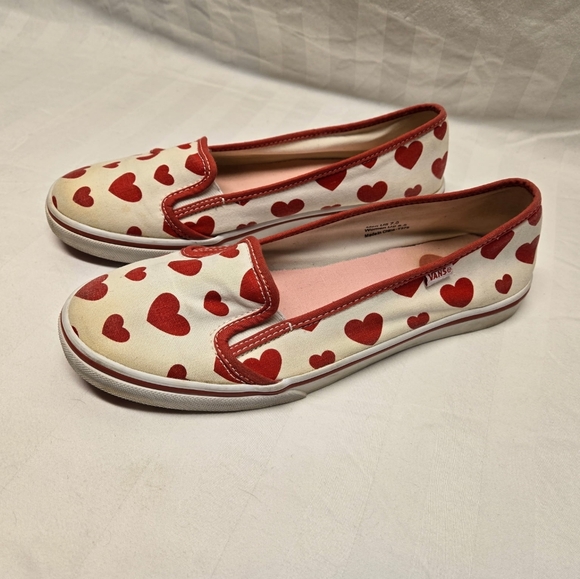 Vans Limited Edition Valentine's Heart Print Shoes - Red & White Womens Size 8.5 - Picture 2 of 9